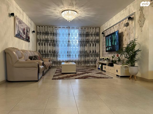 דירה, שמריהו לוין 2, רסקו ב', חולון