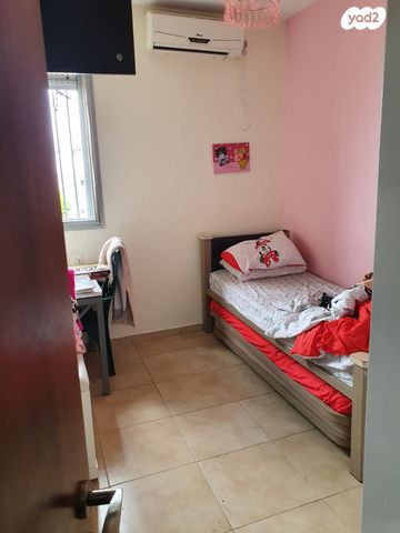 דירה, הרב יעקב לנדא 8, הפועל המזרחי ג', שיכון ג', בני ברק