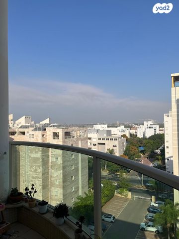 דירה, זכרון יעקב 14, הדר המושבות הותיקה / אם המושבות הותיקה, פתח תקווה