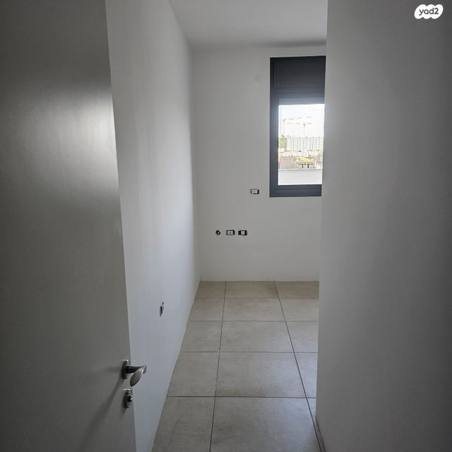 דירה, יפה ירקוני 1, אזור תעסוקה O-park, אור יהודה