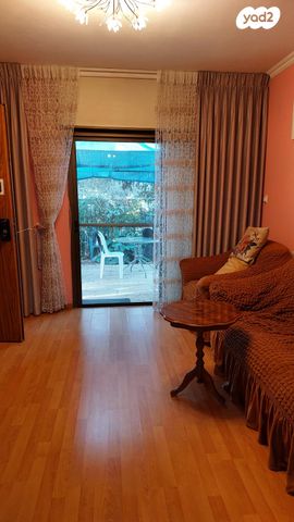 שדרות ירושלים 15