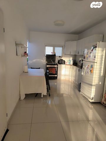 ארלוזורוב 6