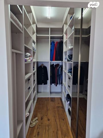 דירה, נורית הירש 4, דרום חדש, פארק הים, בת ים