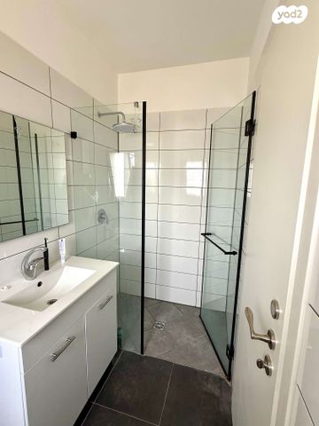 דירה, נאוה סמל 6, צומת סביון, קרית אונו