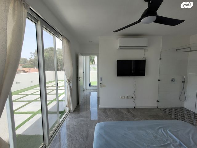 דו משפחתי, אנצילביץ' 18, שאר העיר, הוד השרון