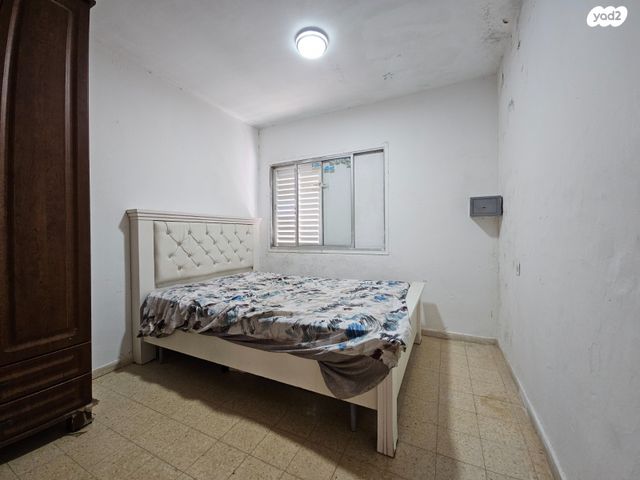 דירה, יהושע בן נון 41, צה"ל, ראש העין