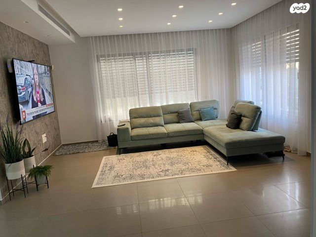 דו משפחתי, שלו 23, גבעת הסביונים, קרית מלאכי