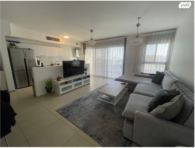 דירה, יצחק בן צבי 4, מרכז אזרחי, באר שבע