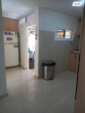 דירת גן, שיק 6, נווה עופר, תל כביר, תל אביב יפו