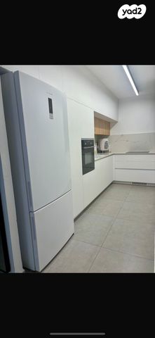 דירה, מעפילי אגוז 1, נווה חן, תל אביב יפו