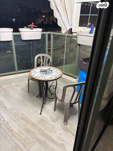 יהושע חנקין 56