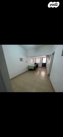 טרומפלדור 22