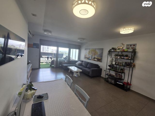 דירה, הרצל 18, ליבת העיר, יהוד מונוסון