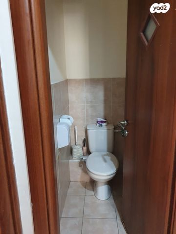 דירה, הרב יעקב לנדא 8, הפועל המזרחי ג', שיכון ג', בני ברק