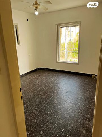 בית פרטי/ קוטג', בני משה 18, רסקו ב', חולון