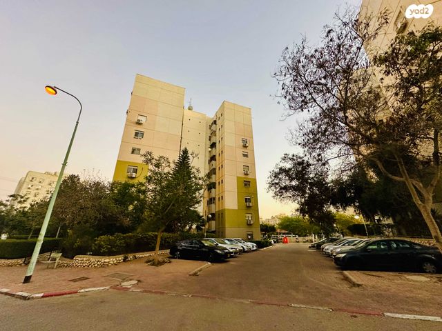 דירה, אשר ברש 1, נווה זאב, נאות אילן, באר שבע