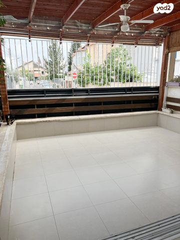 בית פרטי/ קוטג', בני משה 18, רסקו ב', חולון