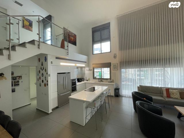 גג/ פנטהאוז, אהוד מנור 4, יפה נוף, כפר יונה