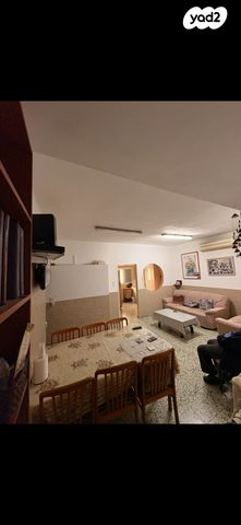 דירה, טרומפלדור 1, בית דגן, בית דגן