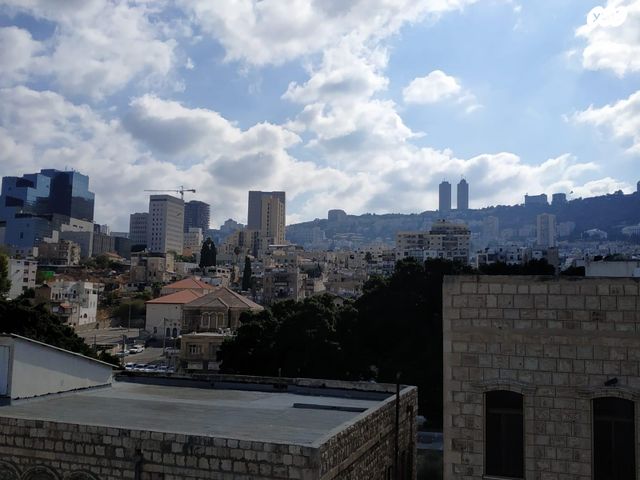 גג/ פנטהאוז, דרך יפו 38, שער פלמר, תחנת רכבת השמונה, חיפה