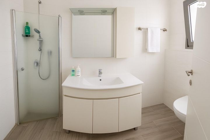 דירה, קרן היסוד 90, מרכז העיר, סביניה, הוותיקה, קרית ביאליק