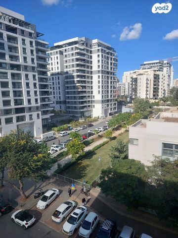 דירה, שטרן 8, קיראון, קרית אונו