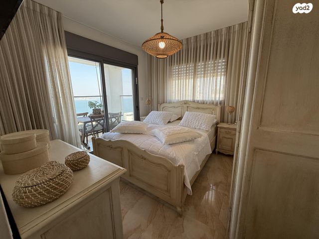 דירה, מורן 14, שיכון עובדים, טבריה