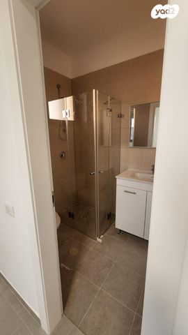 דירה, לשם 17, שאר העיר, אריאל