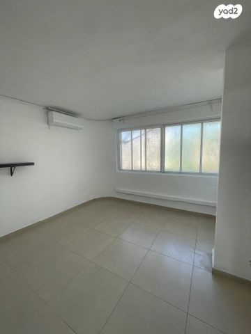 דירה, דרך מנחם בגין 31, נאות אשכול, שדרות