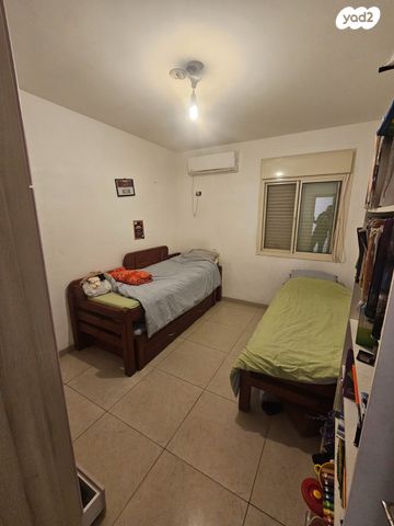 דירה, הרב אריה לייב קפלן 4, בן גוריון כנען, צפת