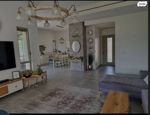 בית פרטי/ קוטג', שקמה 2, רקפת, רקפת