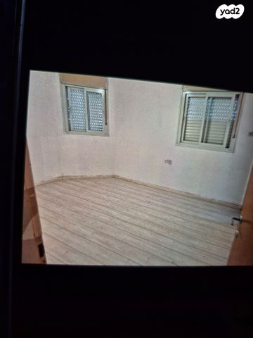 דירה, החולה 17, נווה יהושע, ערמונים, רמת גן