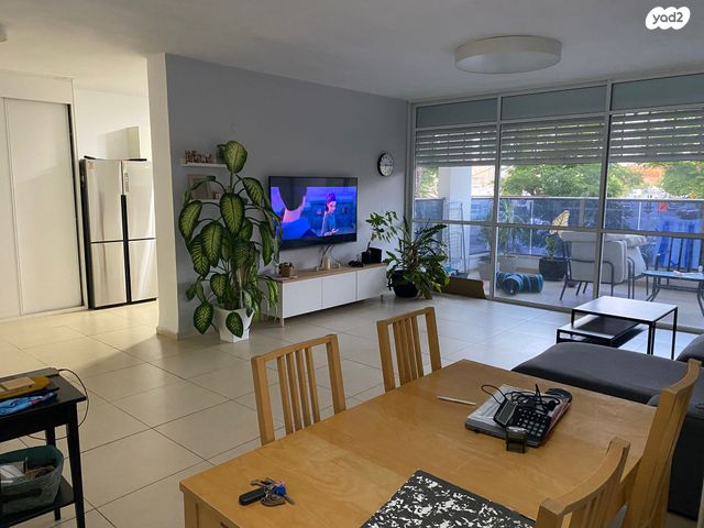 דירה, ראובן ברקת 16, נווה רמז, חולון