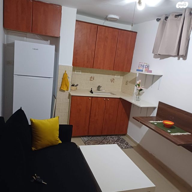 יחידת דיור, צ"ג בנות 27, רמב"ם, ראשון לציון