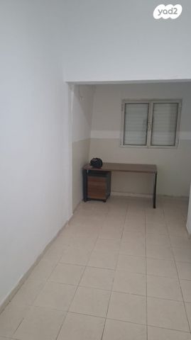 דירה, דרך יד לבנים 13, נווה פז, חיפה