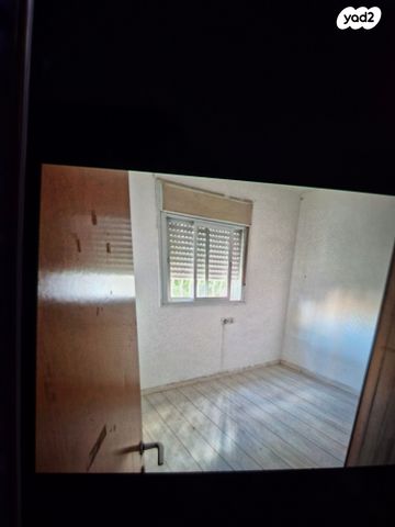 דירה, החולה 17, נווה יהושע, ערמונים, רמת גן