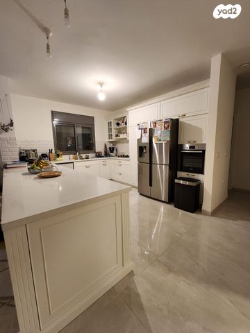 דירה, חטיבת כפיר 4, רובע יזרעאל סביוני העמק, עפולה