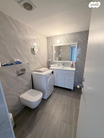 גג/ פנטהאוז, נווה שאנן 4, נווה שאנן, תל אביב יפו