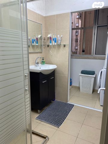 דירה, ראובן ברקת 16, נווה רמז, חולון