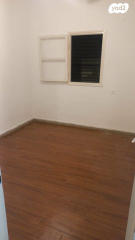 דירה, יצחק שדה 7, גבעת הרקפות, גבעת תל חי, קרית אתא