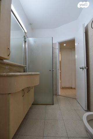 דירה, קרן קיימת לישראל 38, מרכז העיר, סביניה, הוותיקה, קרית ביאליק