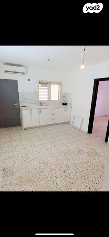 דירה, קיבוץ גלויות 7, נווה יוני נתניהו, עכו