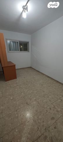 דירת גן, הגולן 16, גליקסון, קרית גת