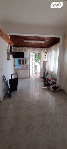 בית פרטי/ קוטג', האר"י 1, קרית בן צבי-רסקו, רעננה