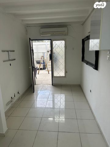 יחידת דיור, הגאונים 21, ג'סי כהן, חולון