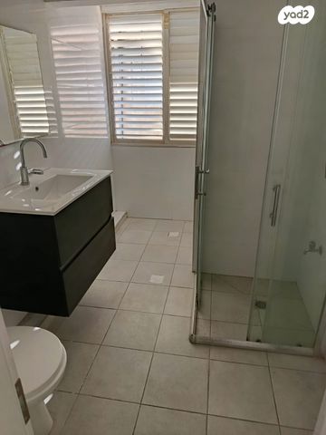 דופלקס, חומה ומגדל 10, קרית חיים מזרחית, חיפה