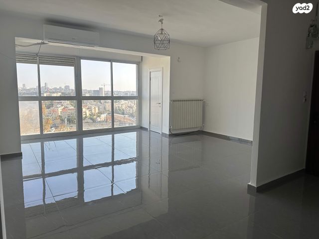 דירה, א.י. שחראי 18, בית וגן, ירושלים