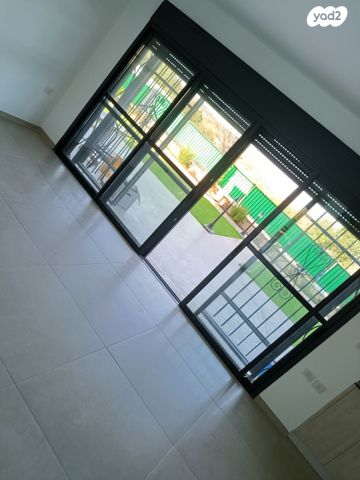 דירת גן, כזיב 42, סביונים, מעלות תרשיחא