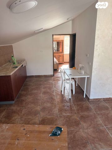 יחידת דיור, יסמין 7, מורד ההר, שלומי