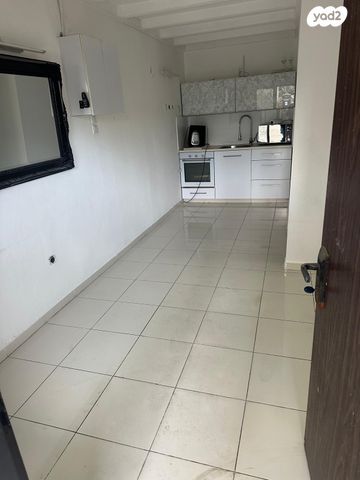 יחידת דיור, הגאונים 21, ג'סי כהן, חולון